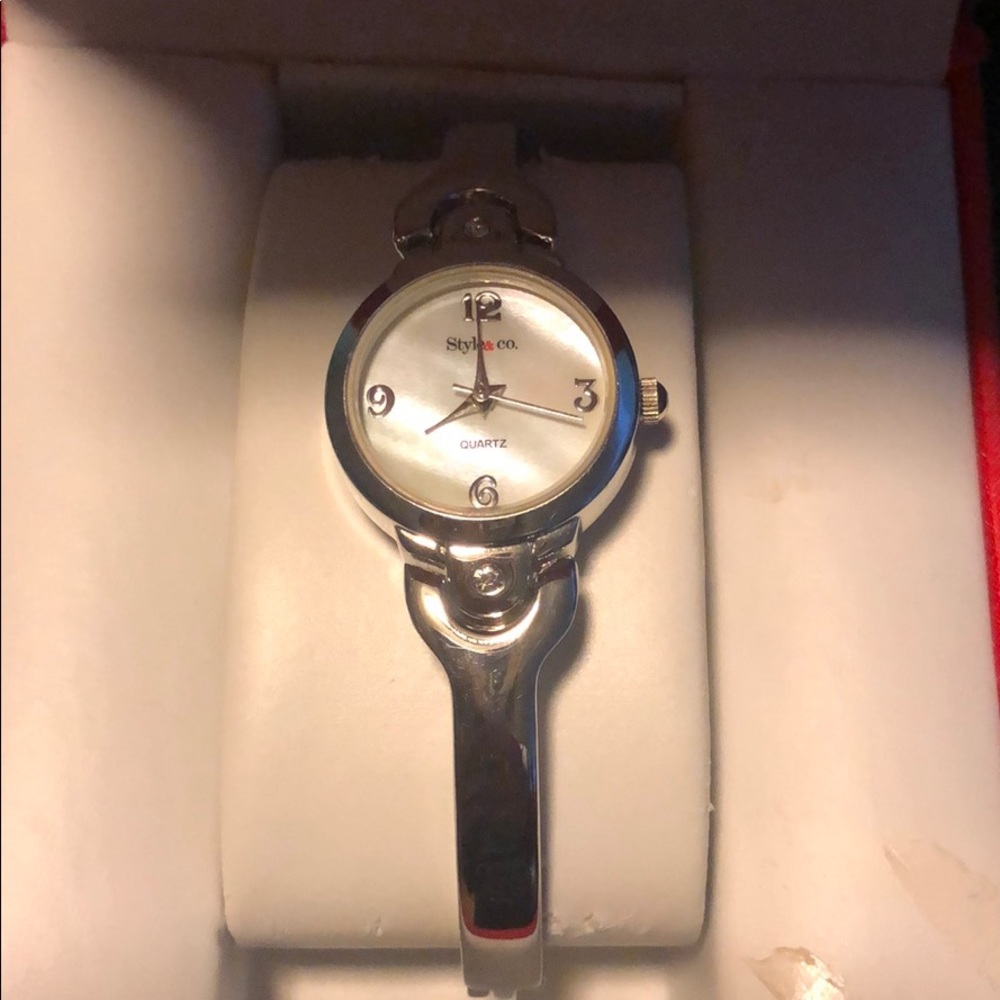 Watch with box - Picture 2 of 2